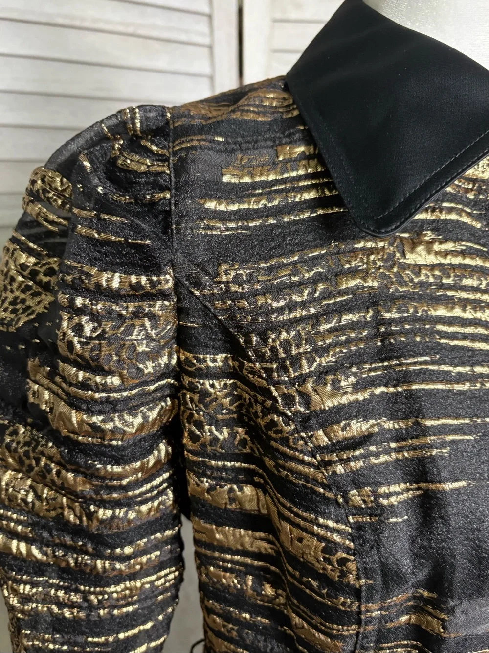 Teri Jon metallic button down midi dress sz8